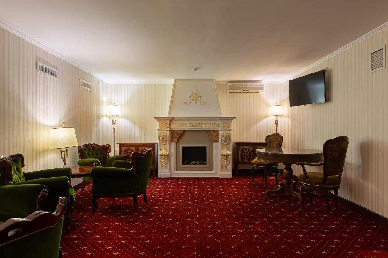 Edelweiss Hotel ยาเรมชา ภายนอก รูปภาพ